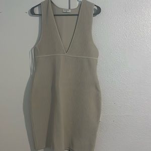 Babaton
Sculpt Knit Deep V Dress